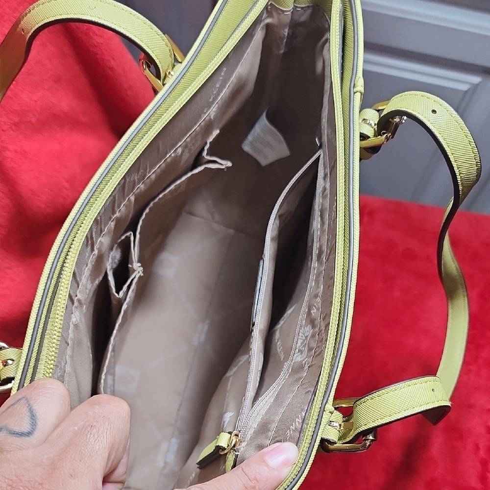 Anne Klein Yellow Tote Bag - Picture 3 of 6